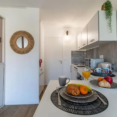 Etoile De * Wifi * Parking * Clim * * 아파트