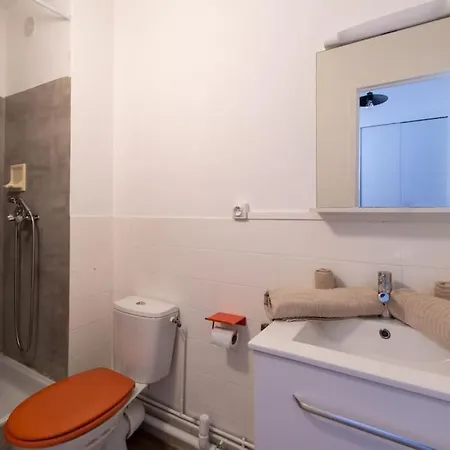 Etoile De * Wifi * Parking * Clim * * 아파트 라그랑모트